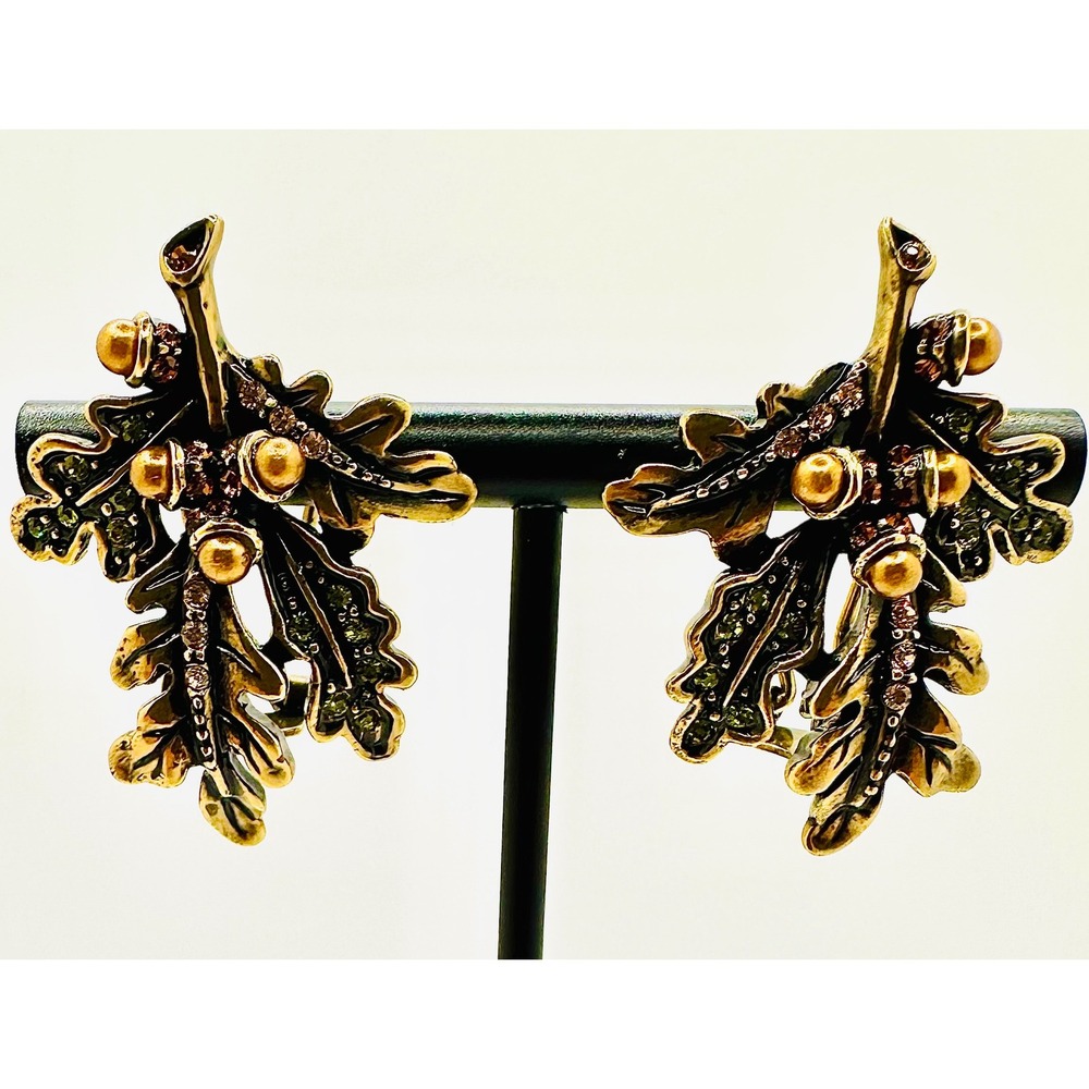 Fall Style Heidi Daus Oak Leaf Acorn Earrings Green Crystal Omega Back Pierced - Picture 8 of 9